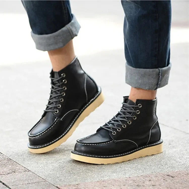 Sarthan Northfield Leather Desert Boots